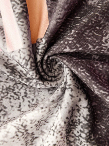 Women's Abstract Print Long Sleeve Top
